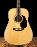 Martin HD-28E LR Baggs (2025) - Natural