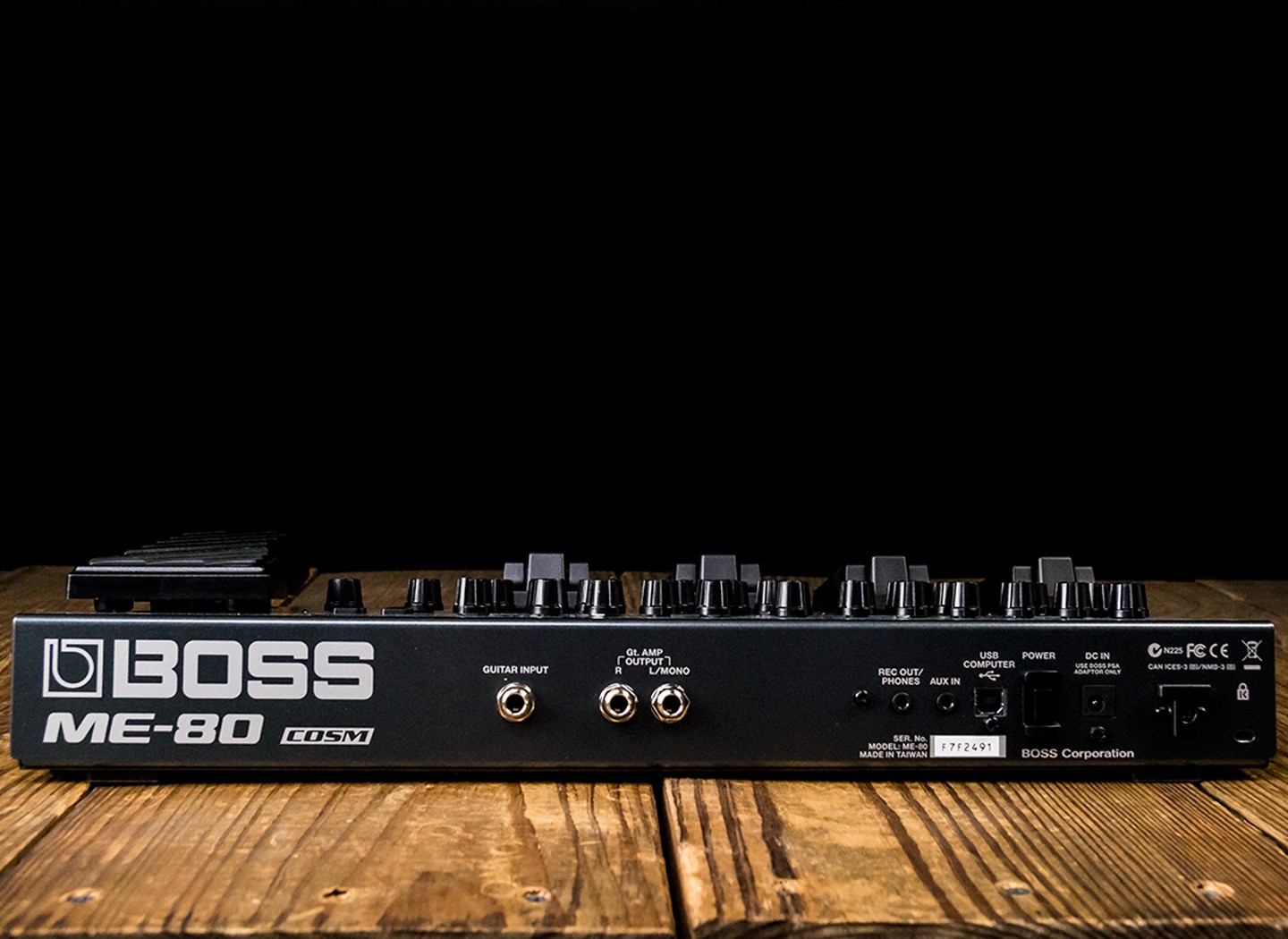 Boss ME-80 Pédale Guitare Multi-Effets avec Housse