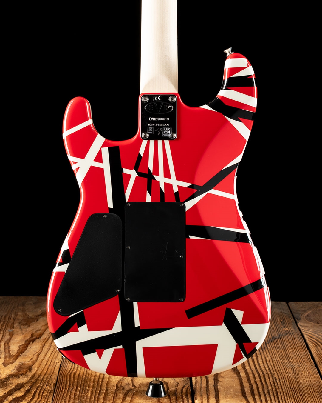 EVH/StripedSeries Red with Black Stripesエレキギター 海外輸入