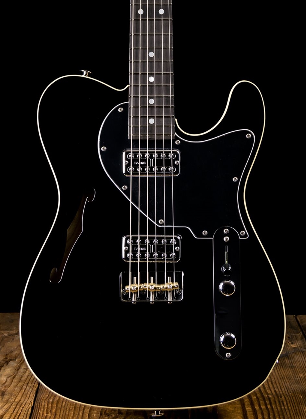 Suhr Classic T Swamp Ash - Black