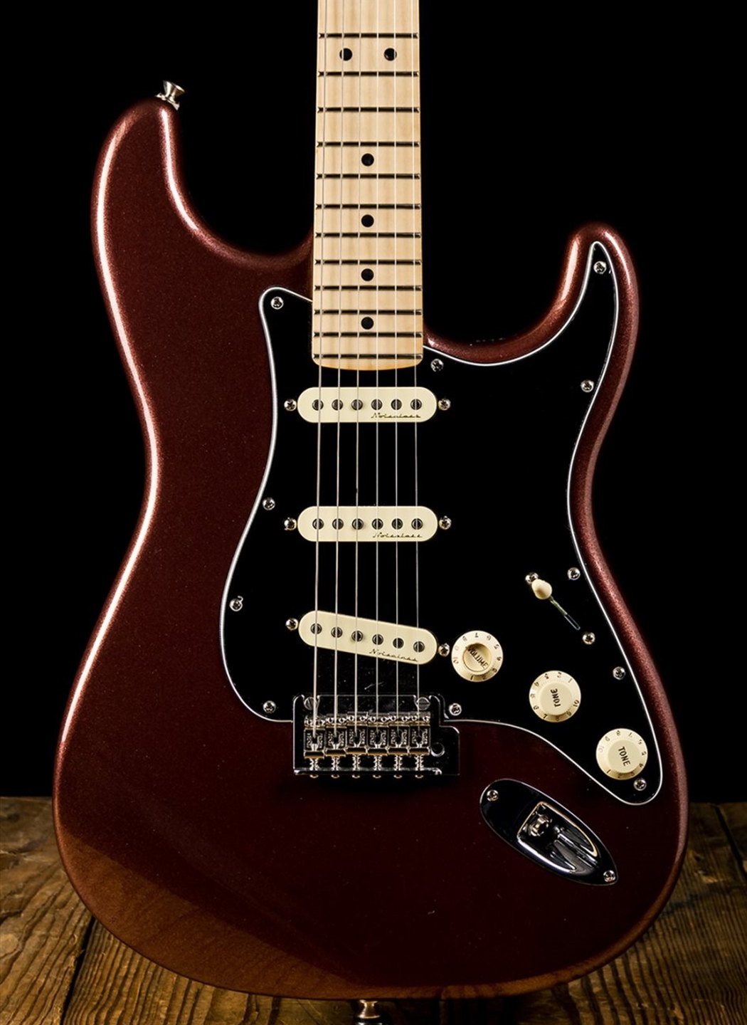 Fender　Classic　Deluxe　Roadhouse　Stratocaster　Copper