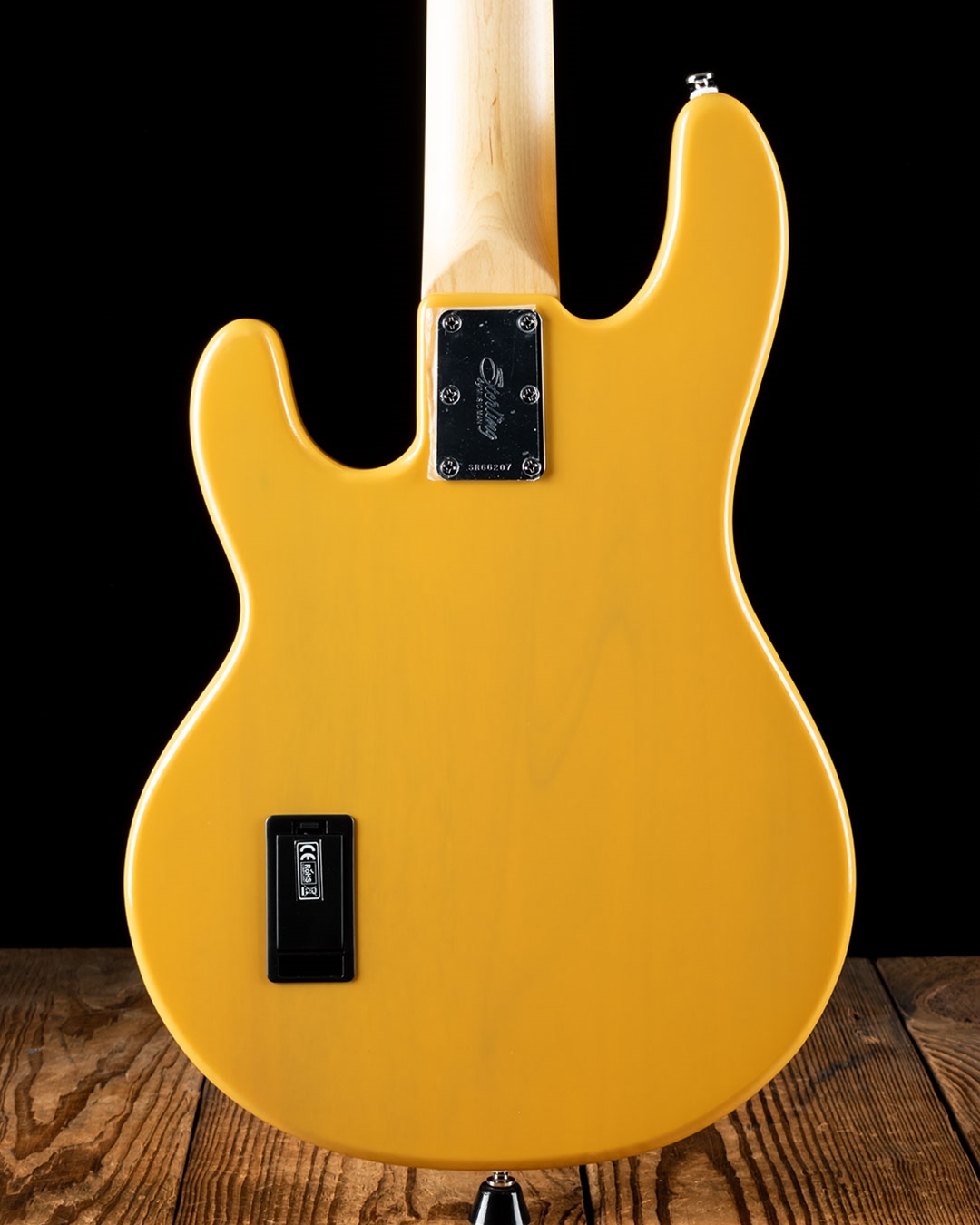 Sterling StingRay 5 Classic Ray25CA - Butterscotch