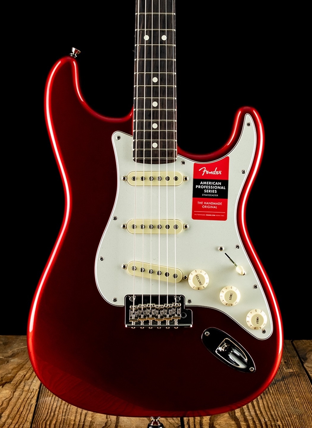 Fender American Professional Stratocaster - Apple Red