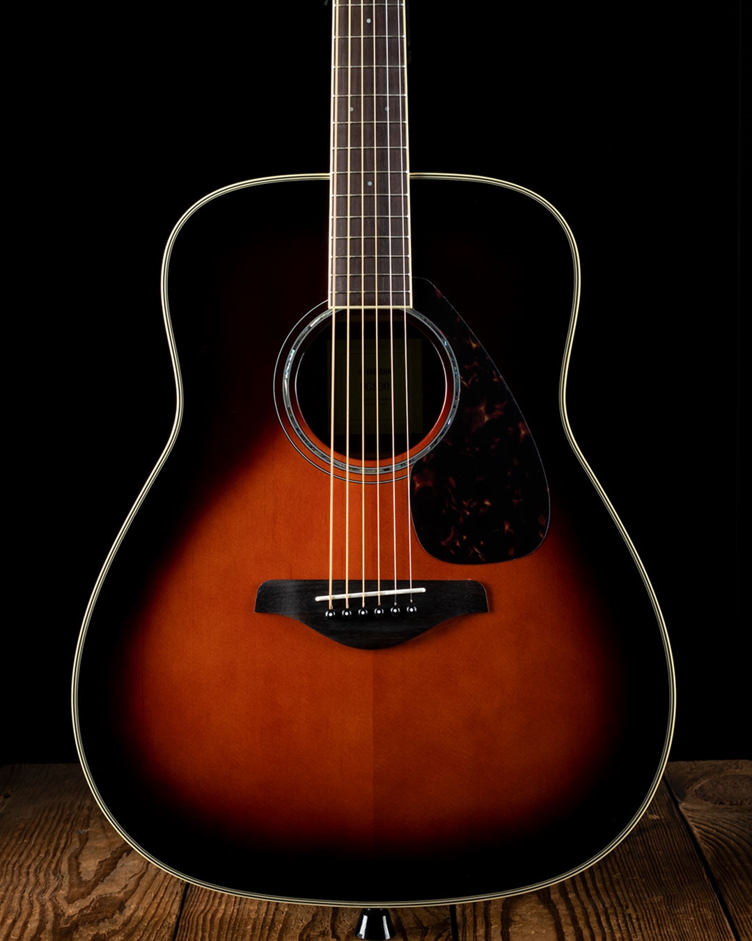 Yamaha FG830