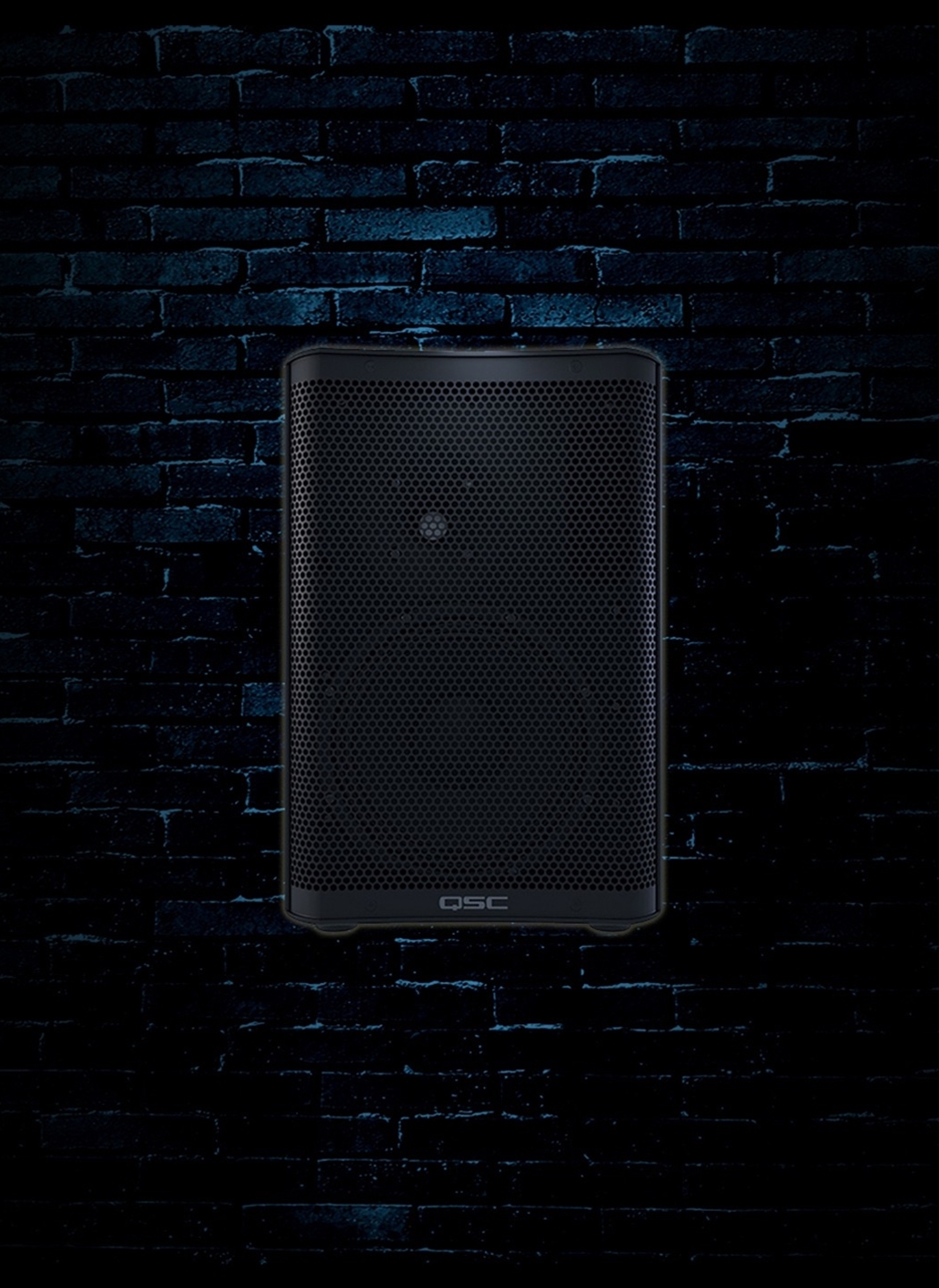 Qsc 1000 watt powered hot sale speaker