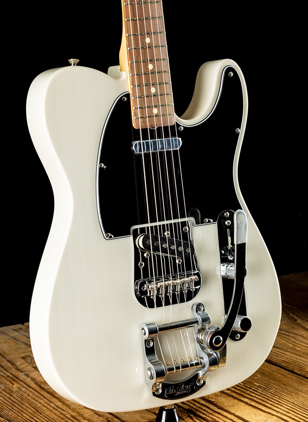 Fender Vintera '60s Telecaster Bigsby - White Blonde