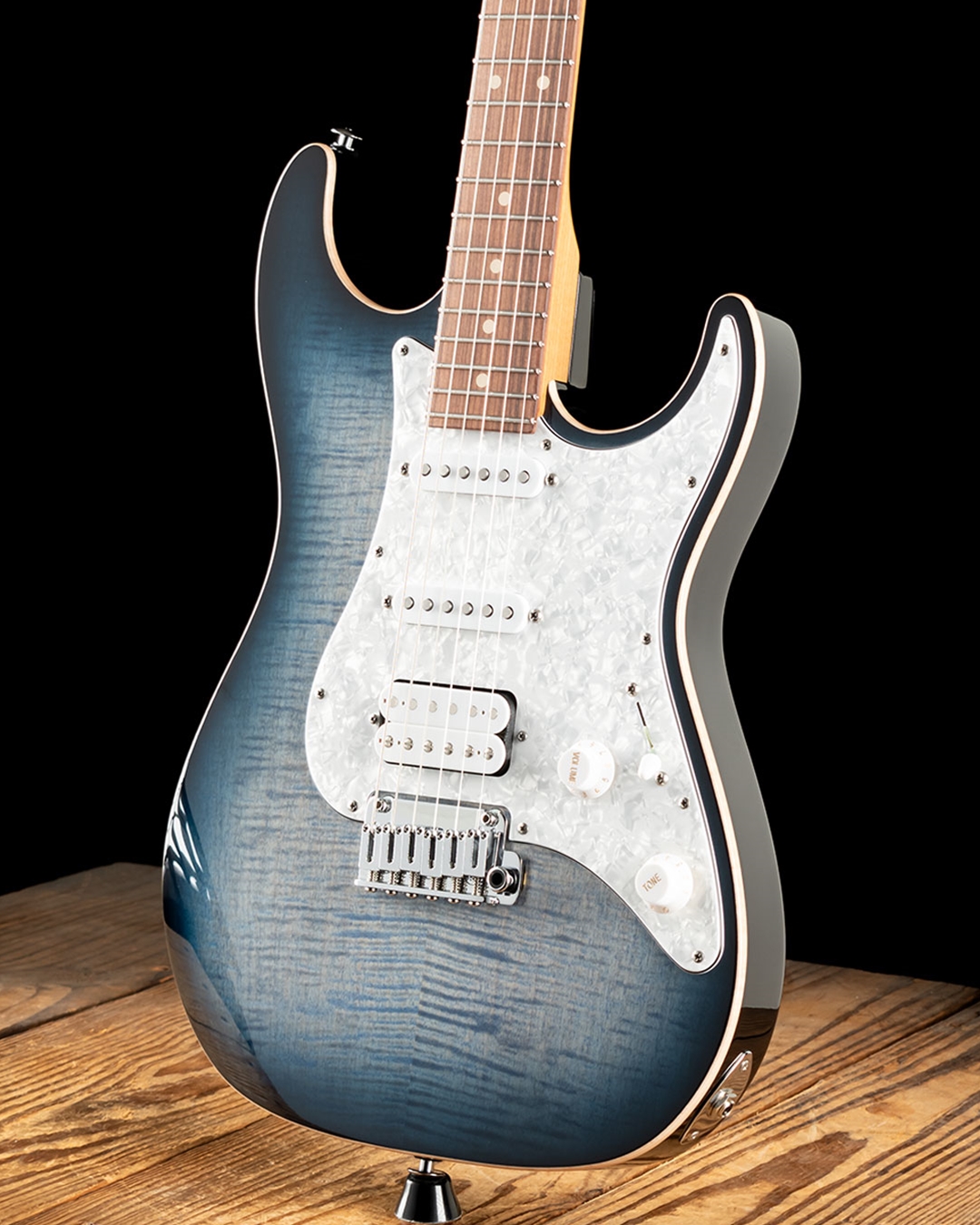 Suhr Standard Plus - Faded Trans Whale Blue Burst