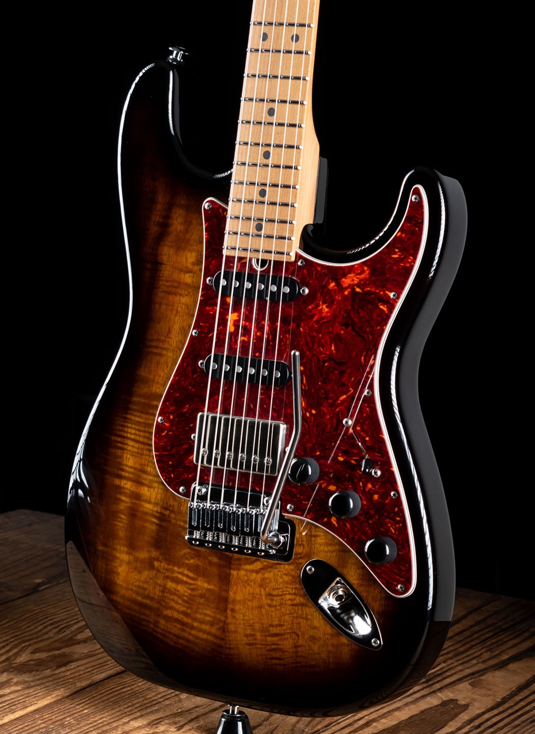 Suhr Classic S Custom Figured Koa/Roasted Alder - 2 Tone Tobacco Burst
