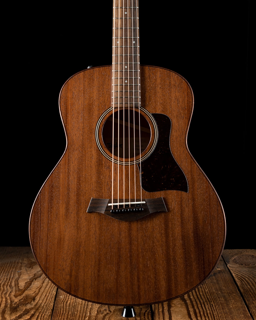 Taylor GTe Mahogany Grand Theater Acoustic-electric Guitar - Natural