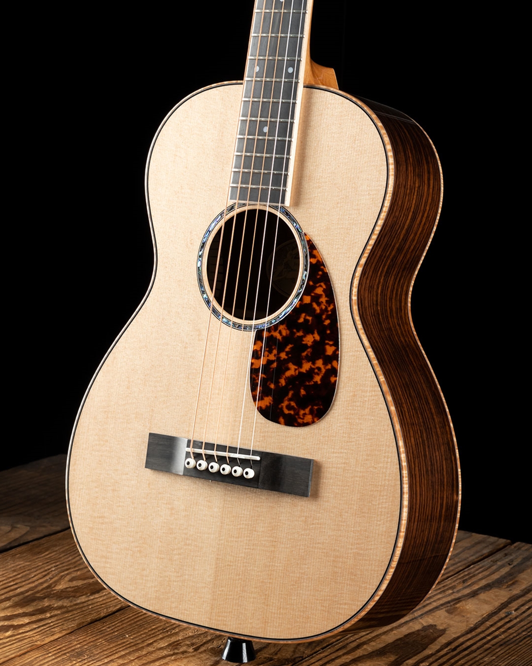Larrivee P-09 Artist Series - Natural