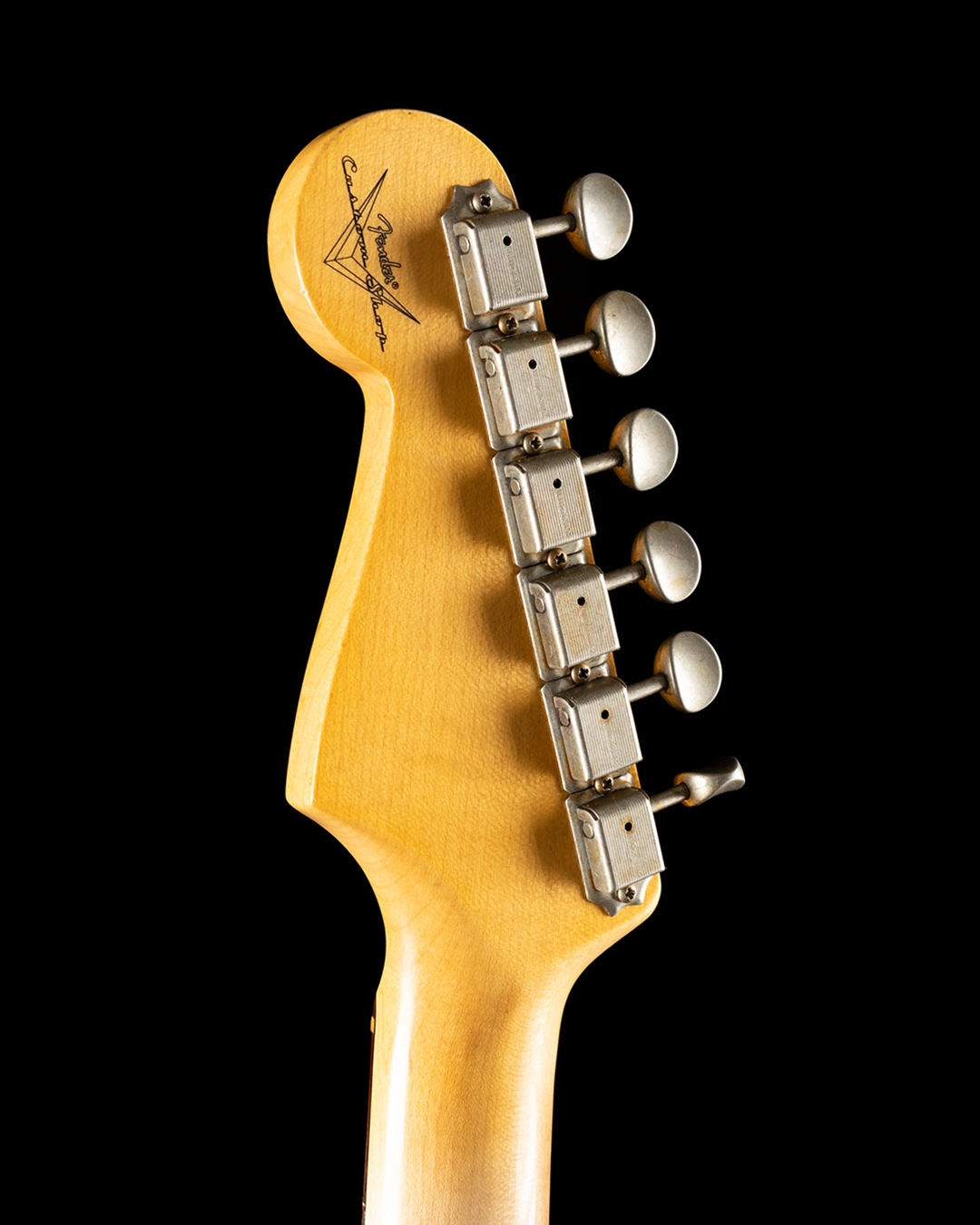 Fender Custom Shop Postmodern Stratocaster Journeyman - 3-Color Sunburst -  Eddie's Guitars