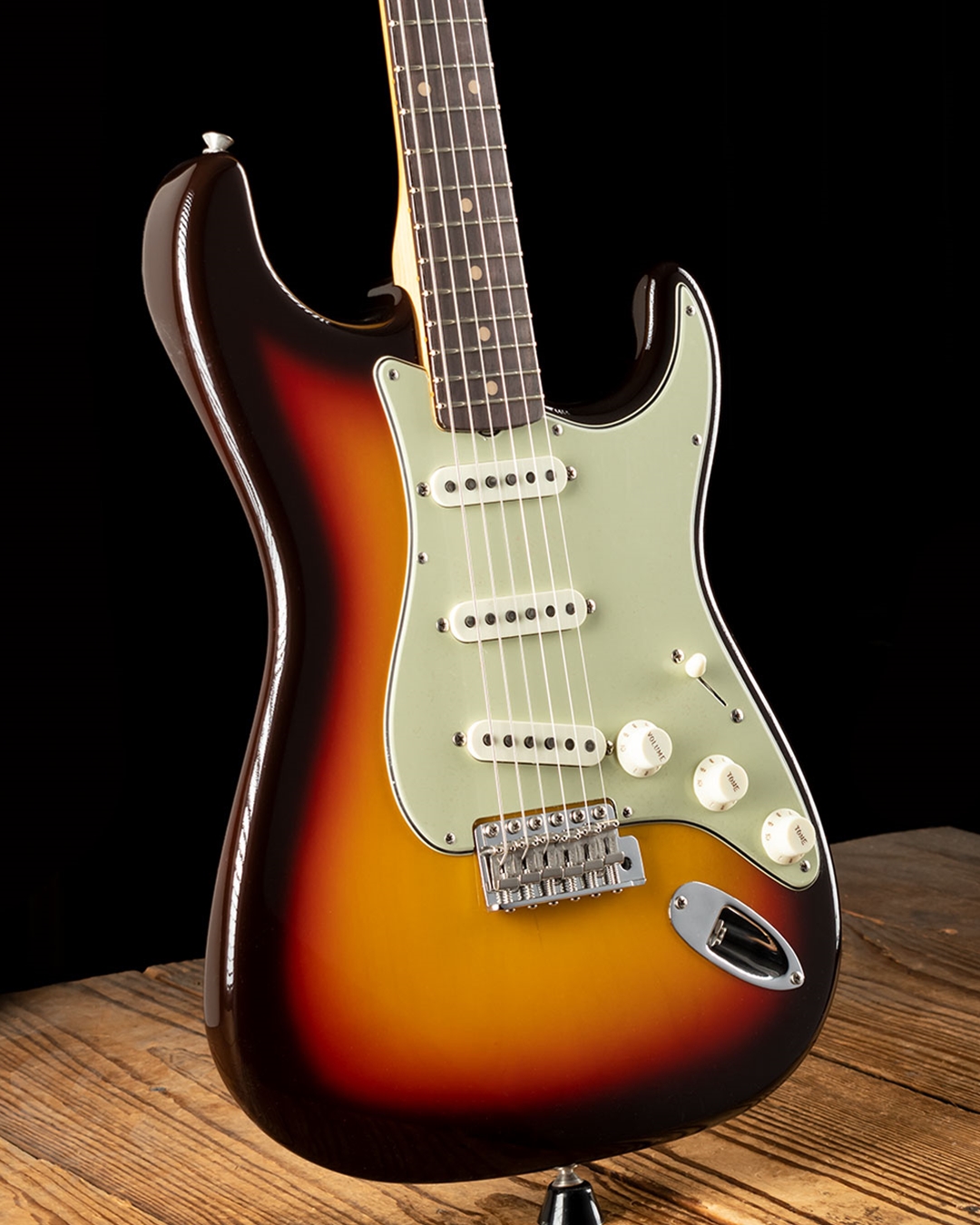 Fender Custom Shop Flash Coat 60s Stratocaster 3 Tone Sunburst