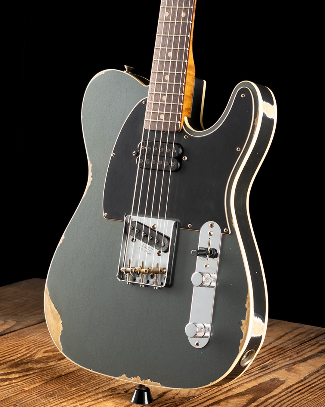 Fender Custom Shop HS Relic Telecaster - Aged Charcoal Frost Metallic