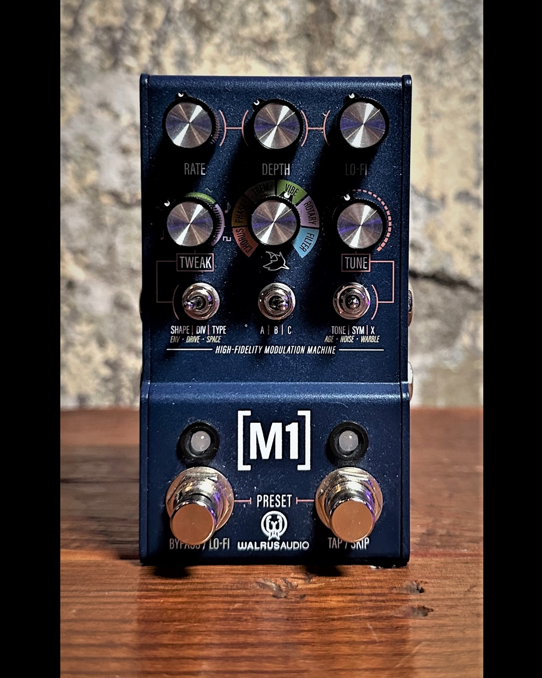 Walrus Audio M1 MAKO Series High-Fidelity Modulation Pedal