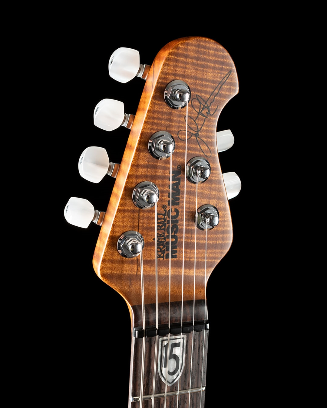 Music Man BFR JP15 - Butterscotch Burl