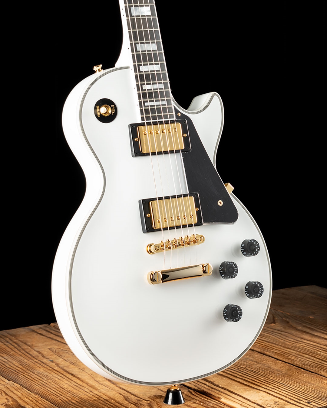 Gibson Custom Les Paul Custom Electric Guitar - Alpine White