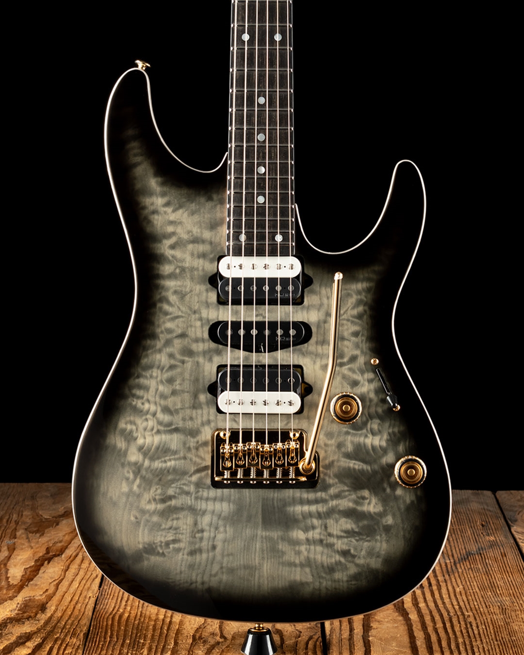 Ibanez AZ47P1QM Premium - Black Ice Burst