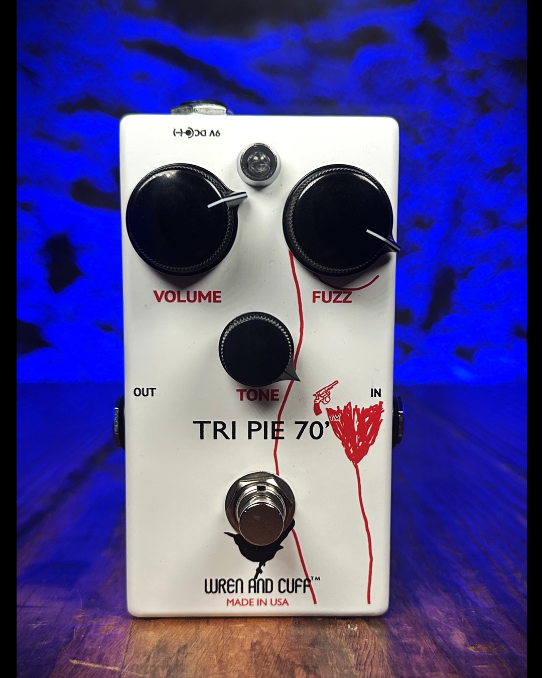 WREN AND CUFF　TRI-PIE 70’ Tri Pie '70 — Wren and Cuff