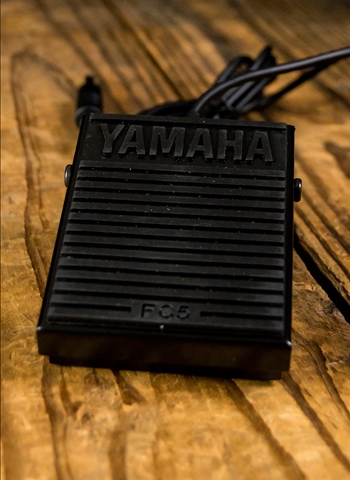 Yamaha FC5 Foot Switch Style Sustain Pedal | NStuffmusic.com