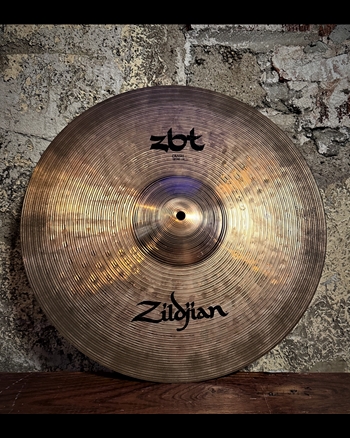 Zildjian 18" ZBT Series Crash *USED*
