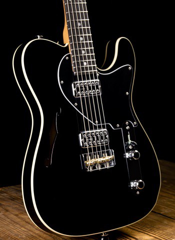 Suhr Classic T Swamp Ash - Black