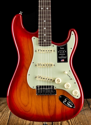 Fender American Ultra Stratocaster - Plasma Red Burst