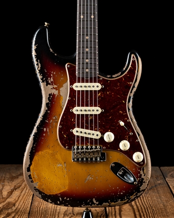 Fender Custom Shop Roasted '61 Strat - Aged 3-Color Sunburst