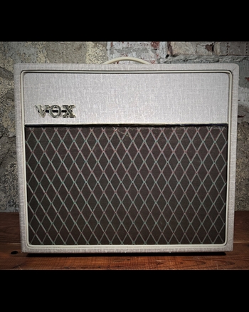 VOX AC15 Hand-Wired - 15 Watt 1x12" Guitar Combo - Fawn *USED*