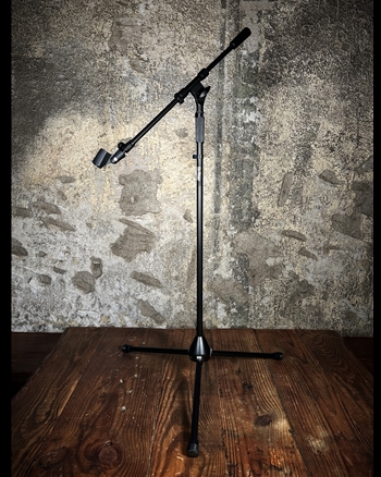 On-Stage Tripod Boom Heavy Stand *USED*
