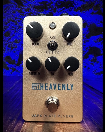 Universal Audio Heavenly Plate Reverb Pedal *USED*