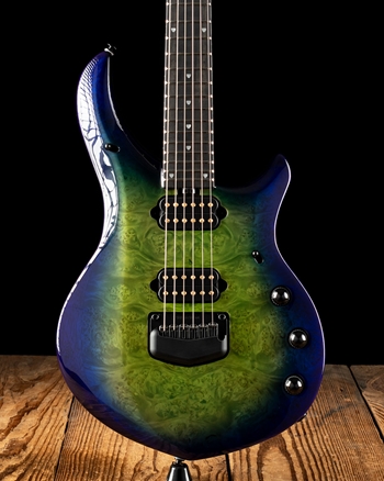 Music Man BFR Majesty 6 - Arctic Aurora