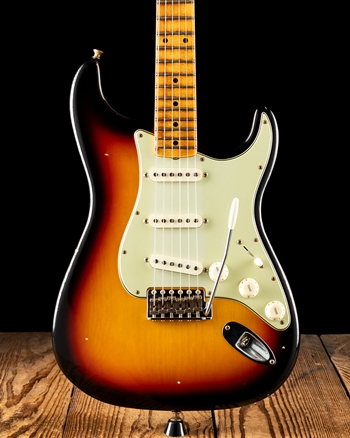 Fender Custom Shop B2 Postmodern Stratocaster Journeyman - 3-Color Sunburst *USED*