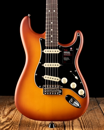 Fender Limited Edition American Performer Timber Stratocaster - Honey Burst