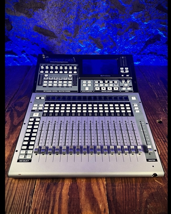 PreSonus StudioLive 32SC - 32-Channel Digital Mixer & USB Audio Interface *USED*