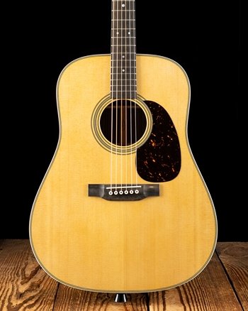 Martin D-28 Satin (2025) - Natural