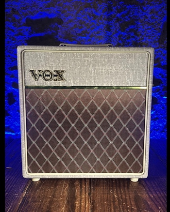 VOX AC4HW1 4-Watt 1x12" Acoustic Guitar Combo - Fawn *USED*