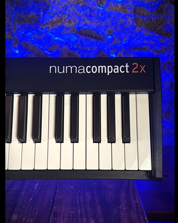 Studiologic Numa Compact 2x 88-Key Digital Piano *USED*