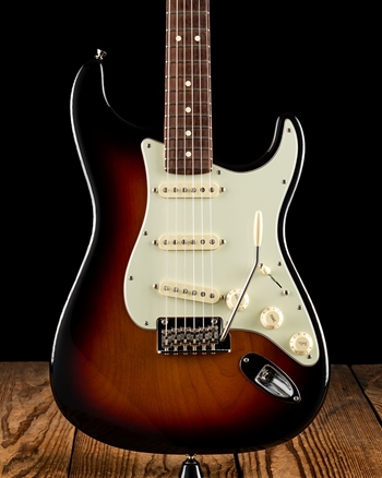 Fender American Professional Stratocaster - 3-Color Sunburst *USED*