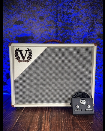 VICTORY V40 Deluxe Guitar Combo *USED*