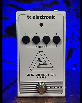 TC Electronic 3rd Dimension Chorus Pedal *USED*