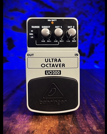 Behringer UO300 Ultra Octaver Pedal *USED*