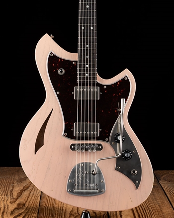 NOVO Miris J HH - Pink Mary Kaye