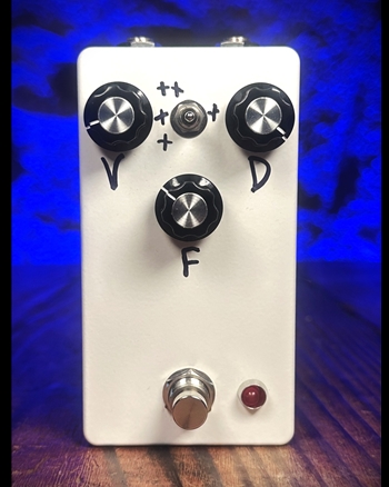 Sound Of Justice Ruckus Distortion Pedal *USED*