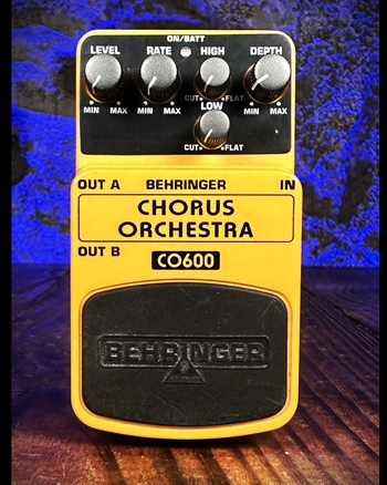 Behringer CO600 Chorus Orchestra Pedal *USED*