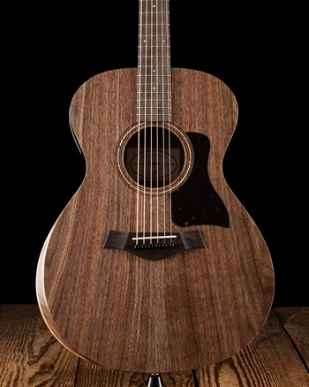 Taylor Academy 22e - Walnut