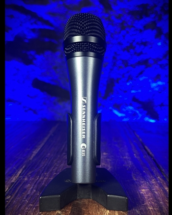Sennheiser e835 Dynamic Cardioid Vocal Microphone *USED*