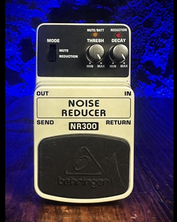 Behringer NR300 Noise Reducer Pedal *USED*
