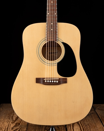 Fender Starcaster Dreanought - Natural *USED*