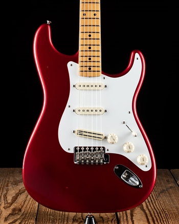 Fender Vintage Hot Rod '57 Stratocaster - Candy Apple Red *USED*