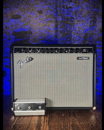 Fender Princeton Chorus DSP 50 Watt 2x10" Guitar Combo *USED*